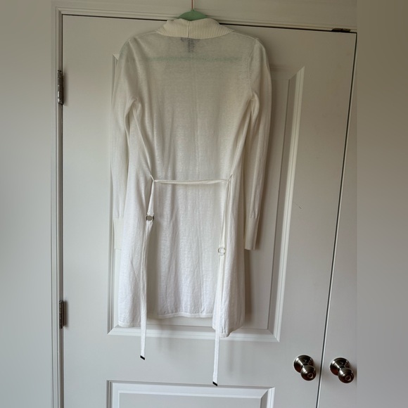 White House Black Market Elegant White Belted Women's Long Sweater, Size XS - Picture 7 of 11